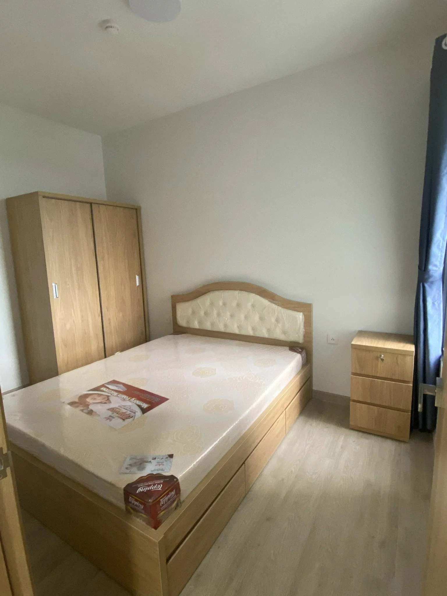Ph&ograve;ng ngủ căn hộ 53m2 1 ph&ograve;ng ngủ 1 ph&ograve;ng vệ sinh full nội thất Emerald Celadon City